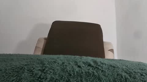 alotofcream4u online show from February 4, 2026, 5:35 am