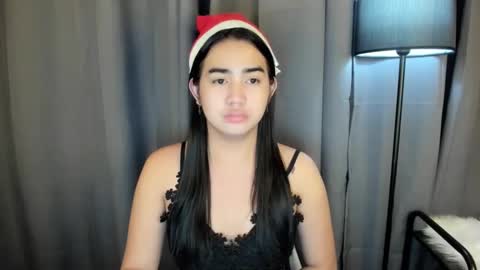 Snapshot of alovelydollnica chatting on December 25, 2024, 10:48 pm alovelydollnica online show from December 25, 2024, 10:48 pm
