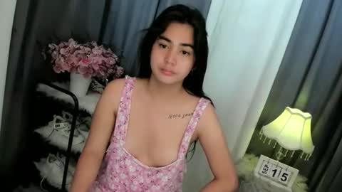 Snapshot of alovelydollnica chatting on September 15, 2025, 12:43 am alovelydollnica online show from September 15, 2025, 12:43 am