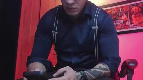 alpha_dominus_ online show from December 17, 2025, 4:18 am