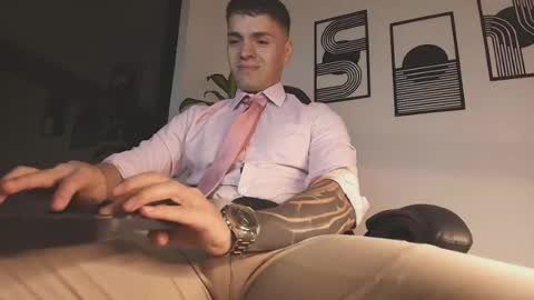 Snapshot of alpha_dominus_ chatting on July 16, 2026, 4:07 am alpha_dominus_ online show from July 16, 2026, 4:07 am