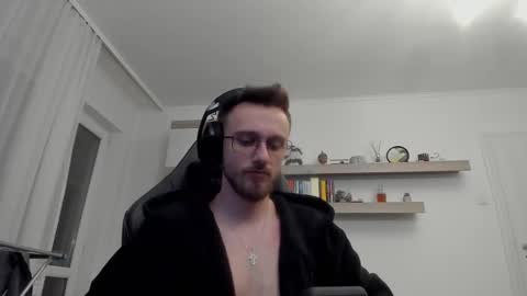 Snapshot of alphaboyfun chatting on November 12, 2025, 4:07 pm Andi online show from November 12, 2025, 4:07 pm