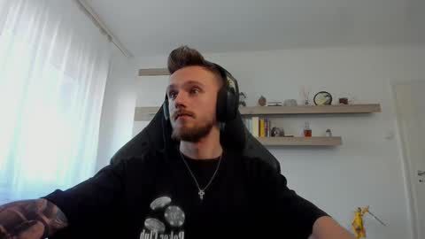 Snapshot of alphaboyfun chatting on November 22, 2025, 10:58 am Andi online show from November 22, 2025, 10:58 am