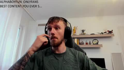 Snapshot of alphaboyfun chatting on January 10, 2026, 12:51 pm Andi online show from January 10, 2026, 12:51 pm