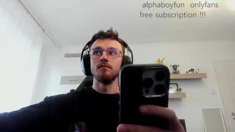 Snapshot of alphaboyfun chatting on March 14, 2026, 7:25 am Andi online show from March 14, 2026, 7:25 am