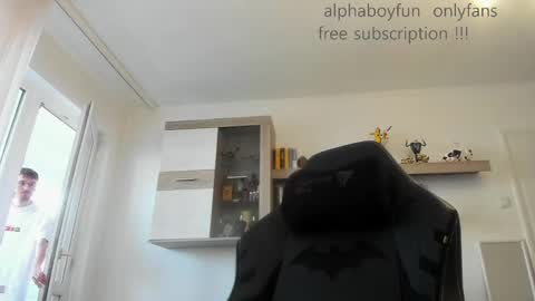 Snapshot of alphaboyfun chatting on March 21, 2026, 8:19 am Andi online show from March 21, 2026, 8:19 am