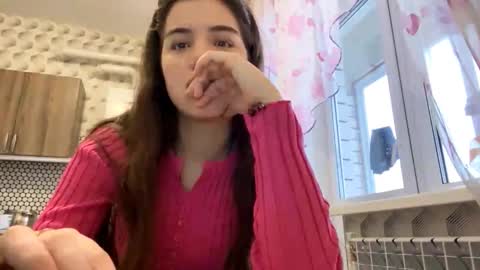 Ksenia online show from November 28, 2025, 7:33 am