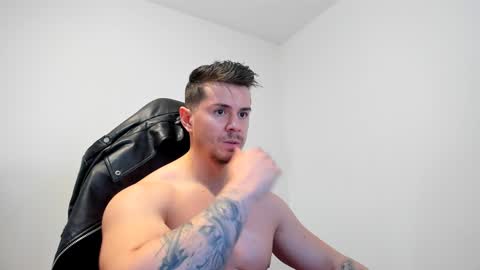 LeatherMaster online show from January 15, 2025, 8:41 am