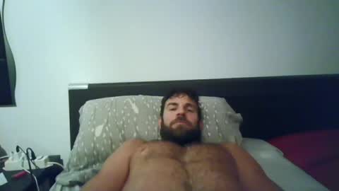 alphah_hunk online show from October 22, 2025, 8:41 pm