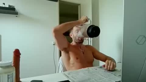 alphah_hunk online show from May 30, 2026, 9:28 am