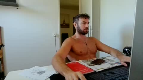 alphah_hunk online show from June 14, 2026, 9:55 am