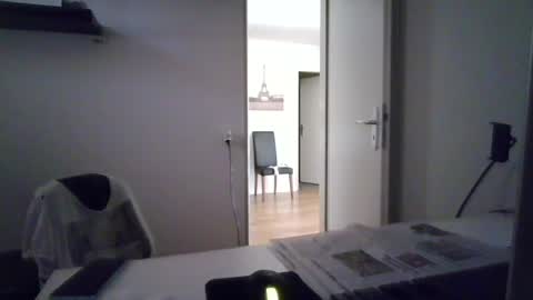 alphah_hunk online show from July 6, 2026, 4:53 pm