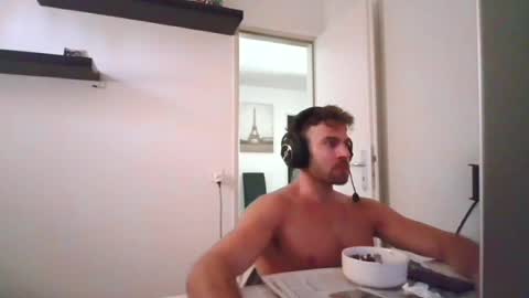 alphah_hunk online show from July 8, 2026, 10:31 am