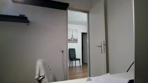 alphah_hunk online show from July 15, 2026, 5:18 pm