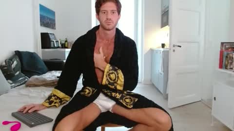 alphahung23 online show from November 7, 2025, 7:52 am