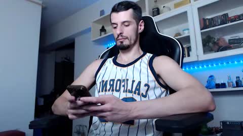 MasterTodd online show from November 30, 2025, 8:07 am