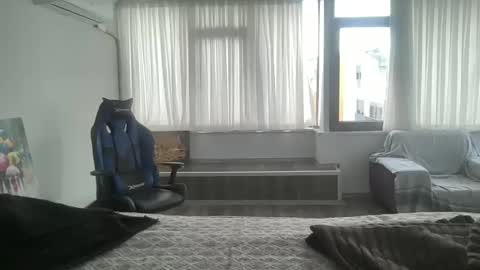 AlphAndre online show from March 1, 2025, 2:44 pm