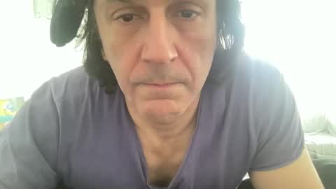 AlphAndre online show from March 5, 2025, 9:05 am