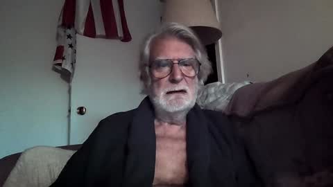 AlphaUniform online show from December 5, 2024, 1:17 pm