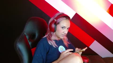 Alter  online show from January 11, 2025, 9:04 pm