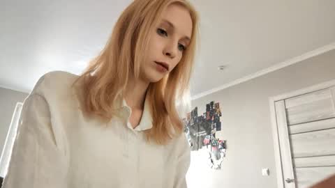 May online show from September 14, 2025, 1:10 pm