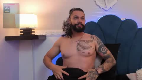 alukardbig online show from December 15, 2025, 4:22 pm