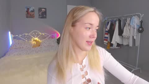 Amelia NEXT STREAM  online show from December 13, 2024, 1:55 pm