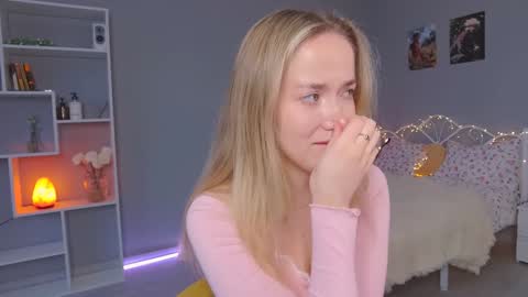 Amelia NEXT STREAM  online show from February 1, 2025, 1:41 pm