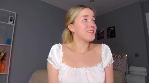 Amelia NEXT STREAM  online show from February 28, 2025, 5:15 pm