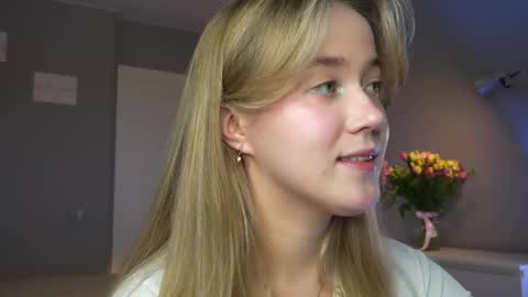 Amelia NEXT STREAM  online show from December 5, 2025, 1:42 pm