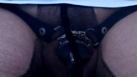 Snapshot of always_horny_789 chatting on October 16, 2025, 3:24 pm always_horny_789 online show from October 16, 2025, 3:24 pm