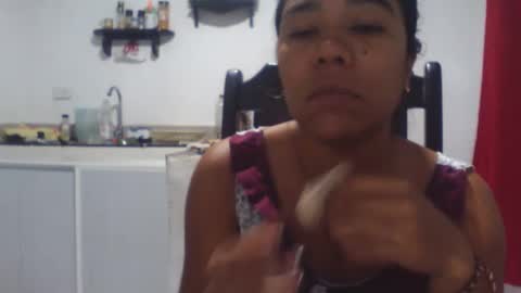 analia online show from October 7, 2025, 3:58 am