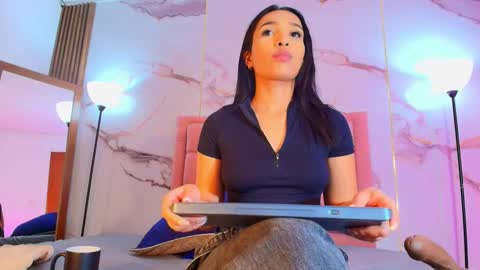 Alya online show from March 17, 2026, 4:06 am