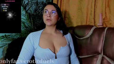 Snapshot of alyceandaxellredhot chatting on December 22, 2024, 9:00 am Alyce and Axell online show from December 22, 2024, 9:00 am