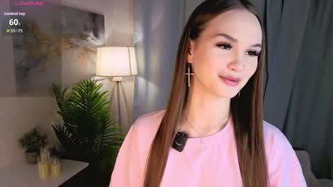 Snapshot of alyshaplescia chatting on May 26, 2026, 4:14 pm Mona online show from May 26, 2026, 4:14 pm