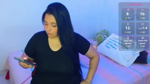 Alyson online show from September 18, 2025, 6:26 am