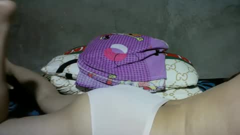 Snapshot of alyssa_hope chatting on February 24, 2025, 3:53 pm alyssa_hope online show from February 24, 2025, 3:53 pm