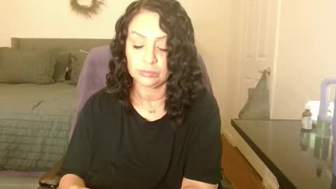 Alyssiaamorexo online show from November 4, 2025, 7:02 pm