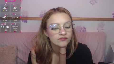 Alyy online show from October 12, 2025, 2:21 am