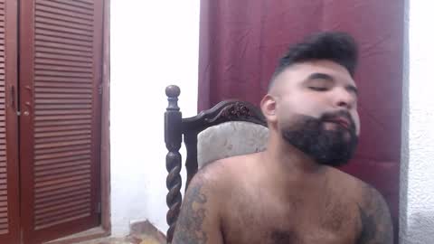 alz_hunter online show from November 13, 2025, 8:24 am