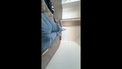 alzuhki online show from November 2, 2025, 2:08 pm