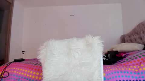 Snapshot of amadamar chatting on April 10, 2026, 1:11 am valentia online show from April 10, 2026, 1:11 am