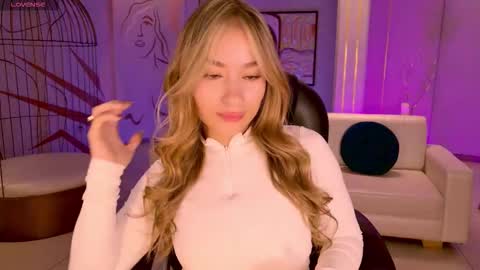 Amaia Haywood online show from December 20, 2025, 4:52 am