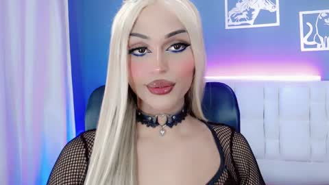 Snapshot of amal_baddel_ chatting on January 15, 2025, 7:15 am amal_baddel_ online show from January 15, 2025, 7:15 am