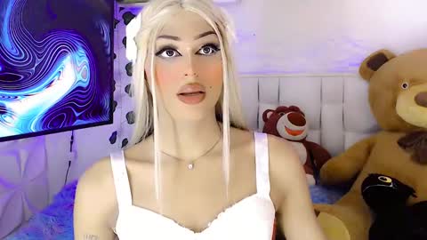 Snapshot of amal_baddel_ chatting on February 28, 2025, 11:36 am amal_baddel_ online show from February 28, 2025, 11:36 am