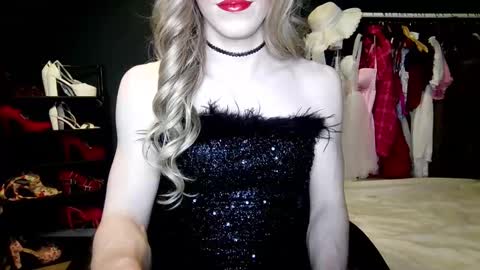 Amalie online show from November 14, 2025, 8:51 pm