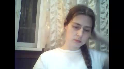 Dog mama online show from April 11, 2026, 9:19 pm