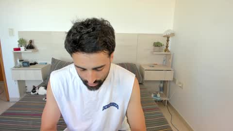 Snapshot of amancay_ chatting on January 8, 2025, 6:52 pm Amancay online show from January 8, 2025, 6:52 pm