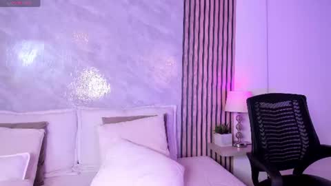 Luisa online show from July 10, 2026, 1:10 am