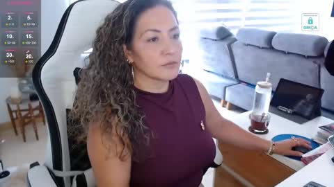  Amanda  online show from February 15, 2026, 9:44 pm